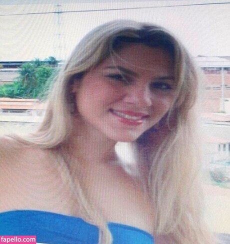 Bethe Correia modèle collection