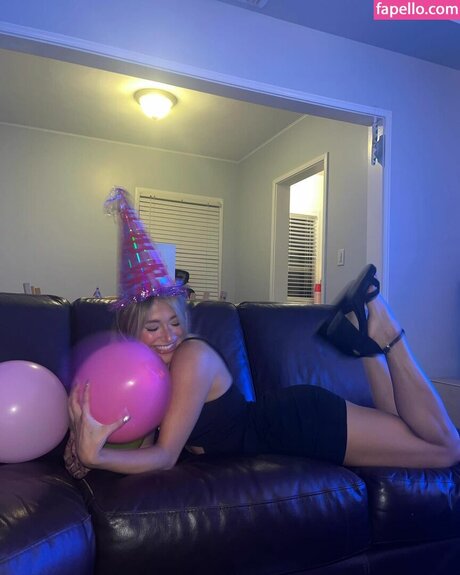 Katsiaryna Kavaleva top star archive