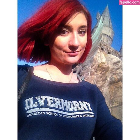 Brizzy Voices desnudos de estrellas porno imagen