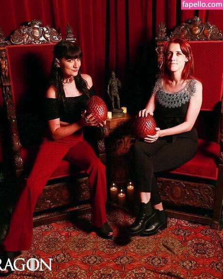 Brizzy Voices haut de star du porno photos