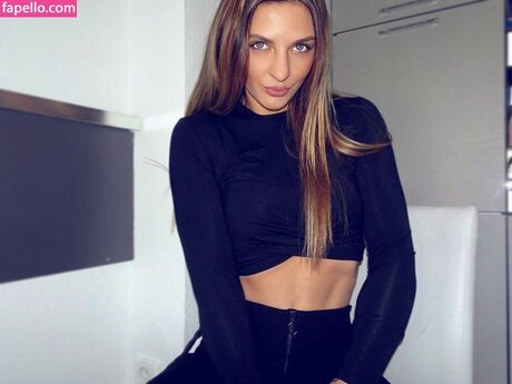 Christina Hammer star du porno exclusive img