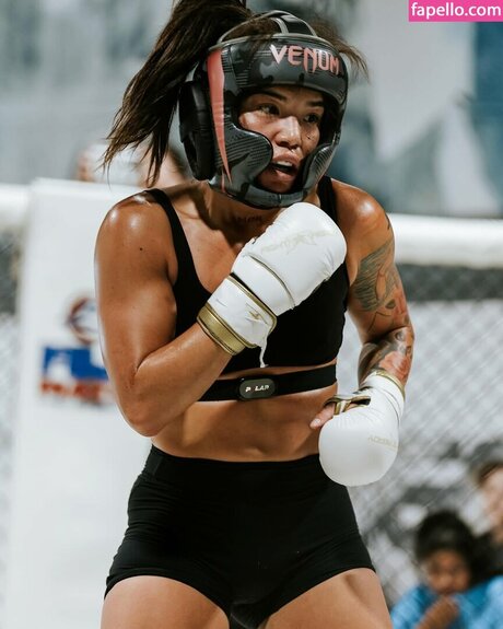 Tracy Cortez actriz xxx galerías