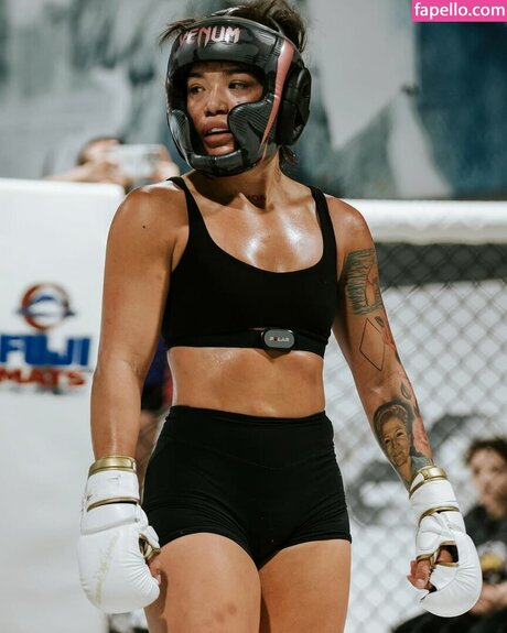 Tracy Cortez joli modèle img