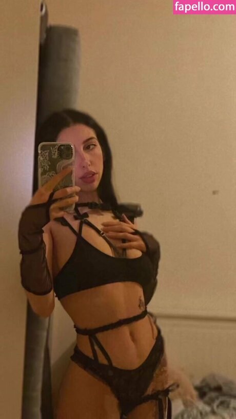 Nyphthys exclusive pornstar image