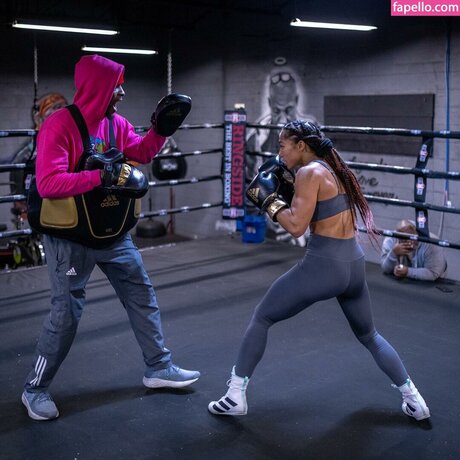 Alycia Baumgardner estrella del sexo imágenes