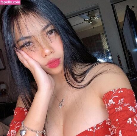 Samantha Salonga model porn pics