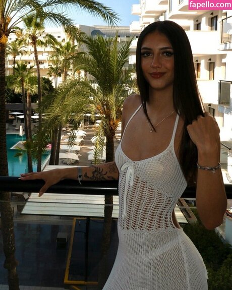 Elisha Walbyoff actriz porno foto