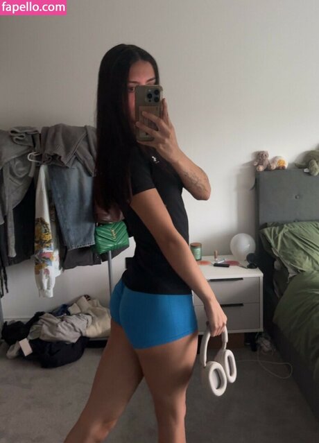 Elisha Walbyoff étoile hd images