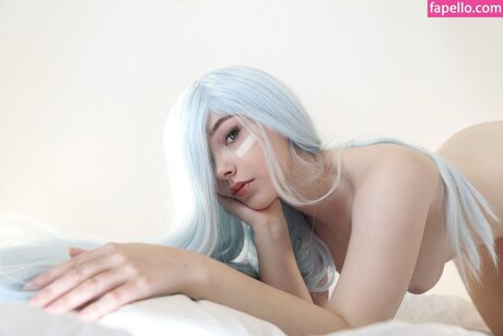 Nyeupe modelo de arte foto