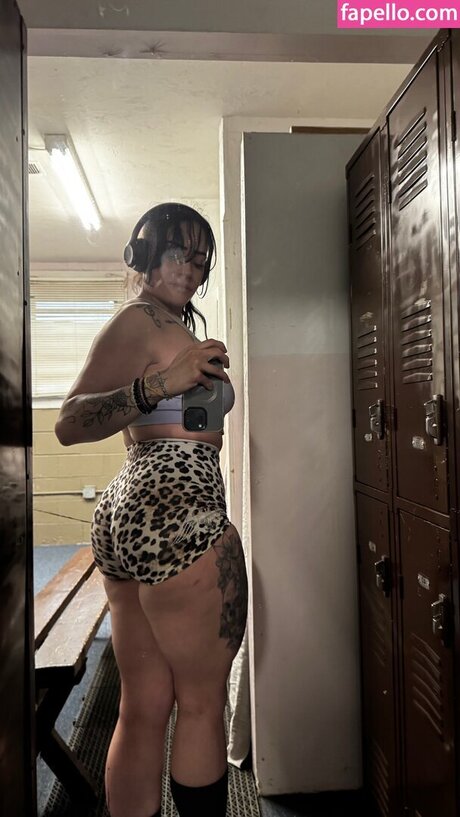 Kingandrea modelo de arte recopilación