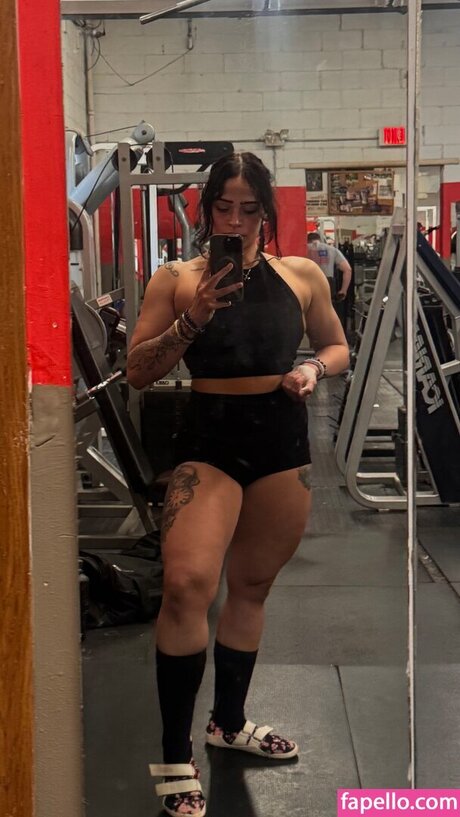 Kingandrea actrice artistique galerie