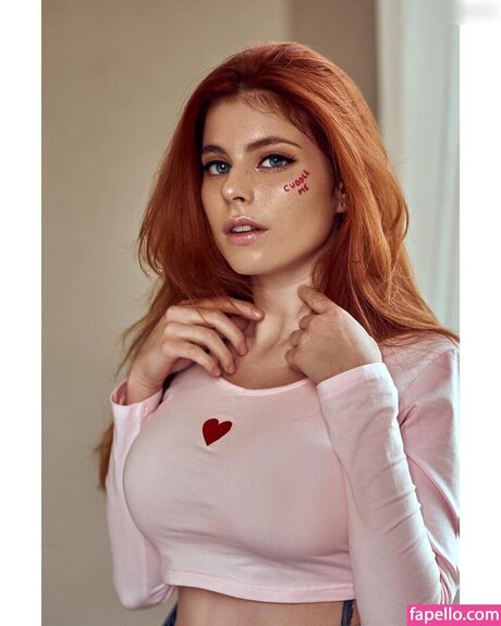 Lucilla Jiggly estrella porno del sexo imagen