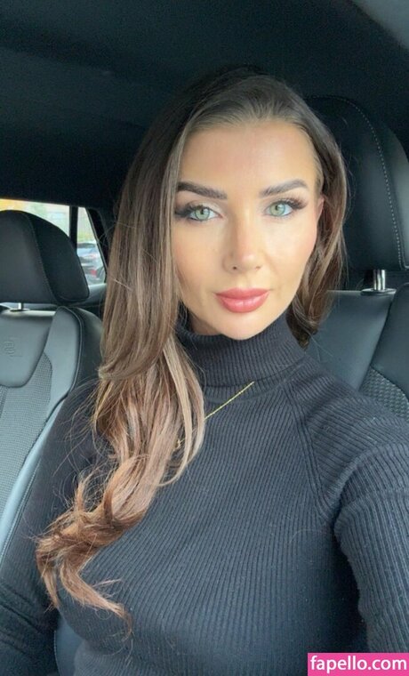 Kate Tracey estrella porno atractiva archivo