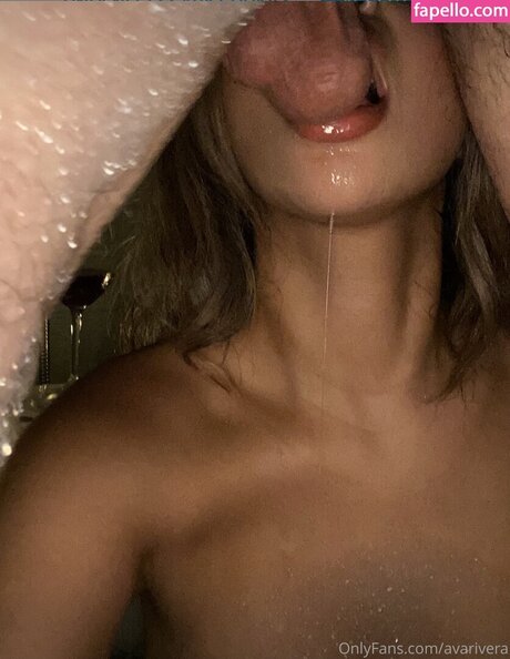 Ava Amira arte estelar imagen