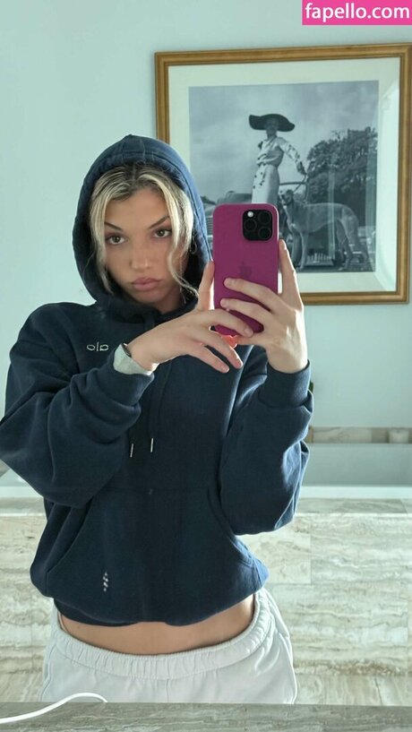 Megan Eugenio modèle joli archive