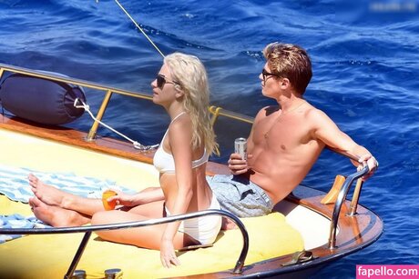 Pixie Lott actriz xxx galería