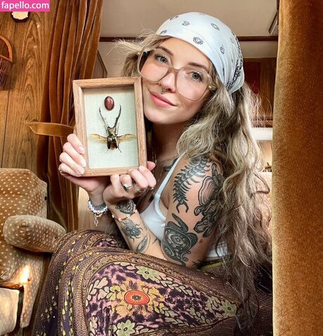 Mushbugs pornstar nudes archive