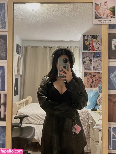 WhyNotJacq pornstar nice picture