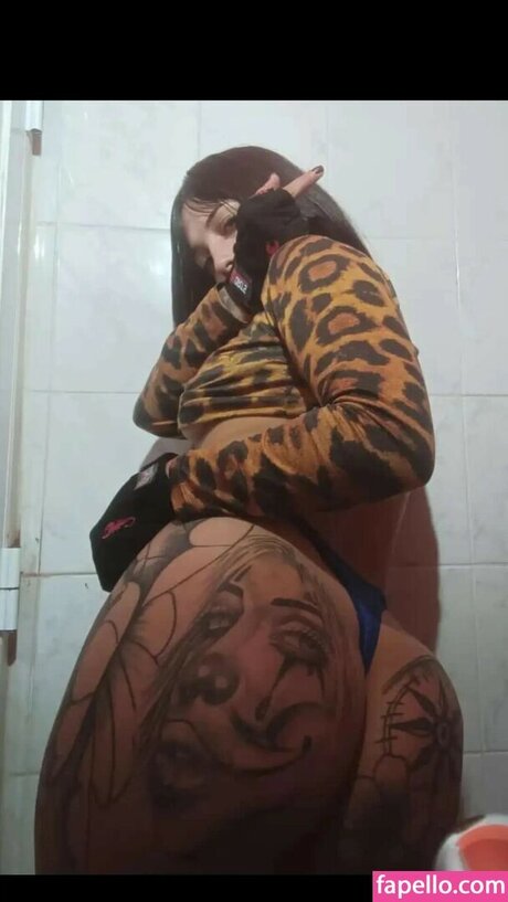 chispiate22 top model picture