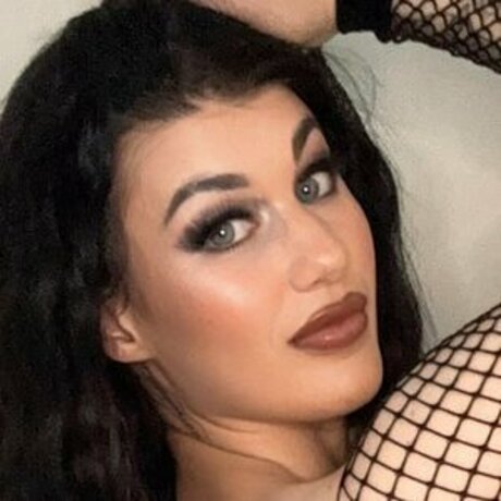 Bea Priestley étoile parfaite galeries