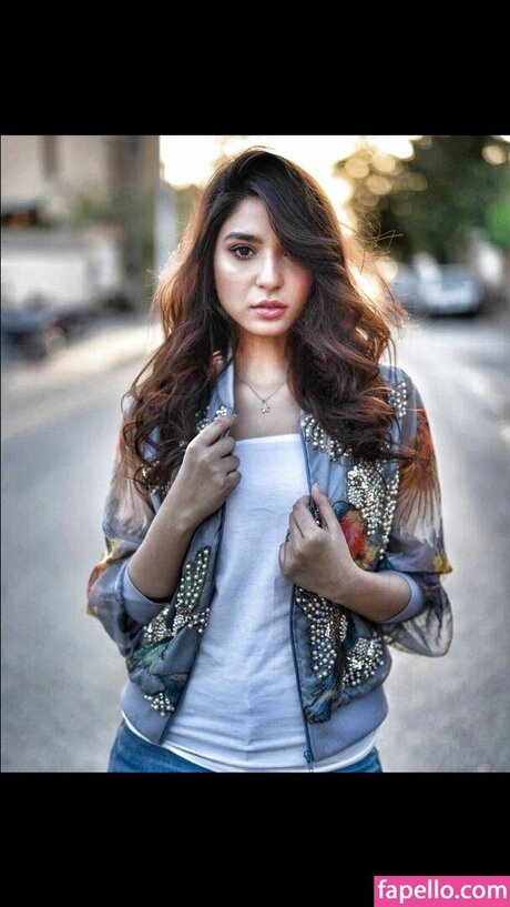 Ramsha Khan porn model gallery
