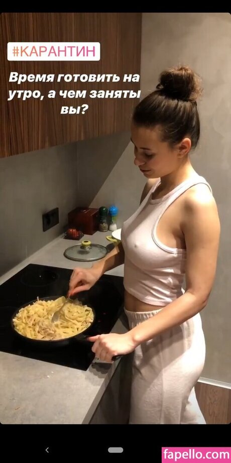 asi mikovich desnudos de modelos recopilación