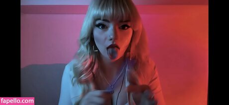Emma s MySpace profile image