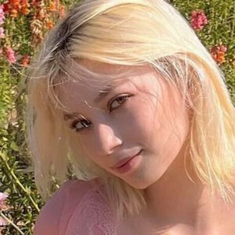 kayla wiggins modelo caliente imágenes