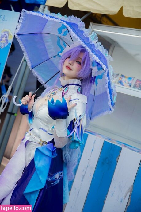 Denkakeke modèle érotique photos