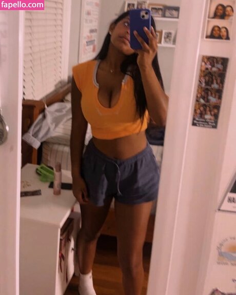 Honeypot1766 xxx actress pic