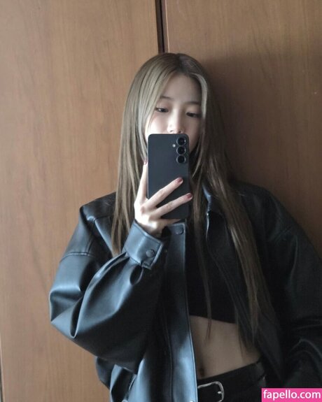 Kazuha Nakamura_ modelo libre fotos