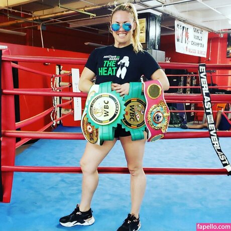 Heather Hardy modèle de sexe des photos