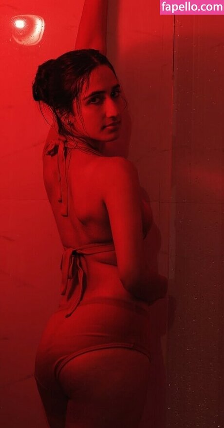 Muskan Karia modelo porno imágenes