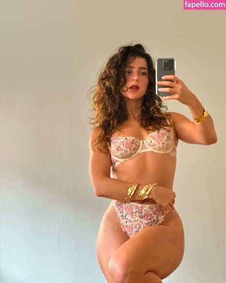 Wonder miz actrice libre archive