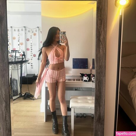 julienneby star du porno en haute qualité image