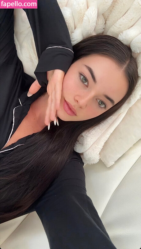 Chanel Soerholt actrice de nus galerie