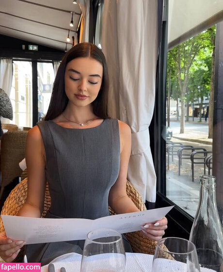 Chanel Soerholt modèle joli archive