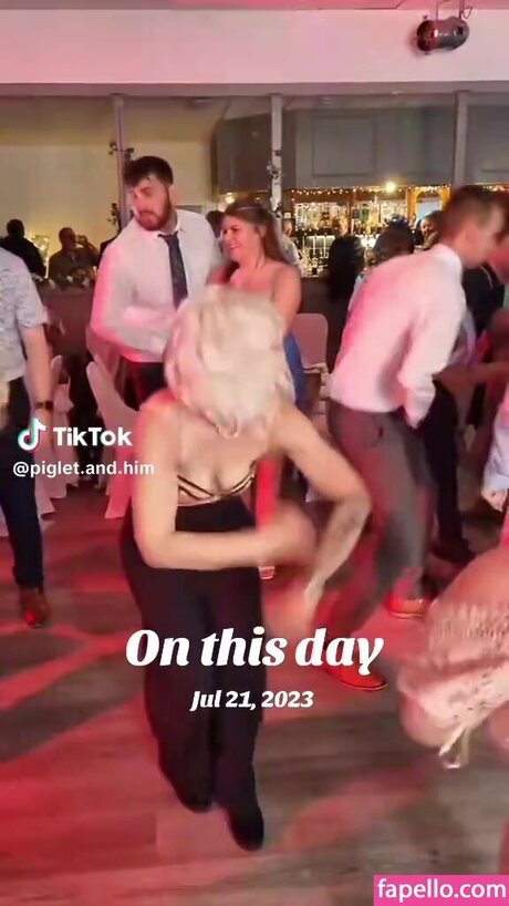 Piglet And Him estrella porno hd galerías