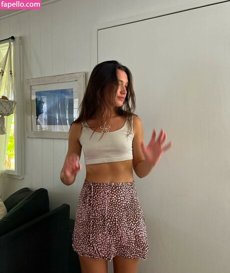 Hannah Meloche estrella de alta calidad fotos