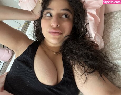 Tweakerbltch star nude pic
