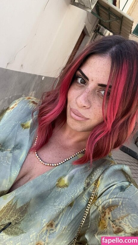 Martina Rolando modelo libre foto