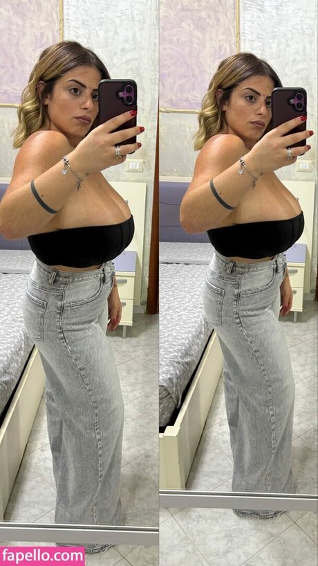 Martina Rolando modelo hermosa galería