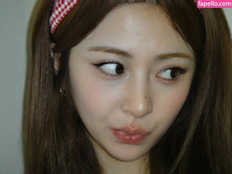 Huh Yunjin_ modèle meilleur photo