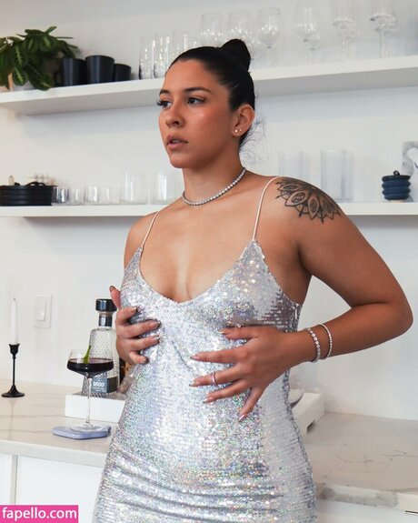 Maleni Cruz star du porno sympa image