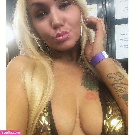 Trinaleigh nude star pics
