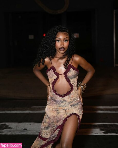 Coco Watson pornographic model pictures