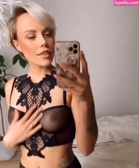 sexo lésbico onlyfans desnudo perfecto imágenes