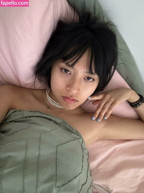 Lisa Tung naked model archive