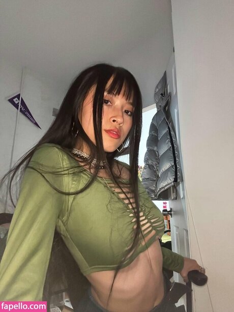 Lisa Tung nice star pics
