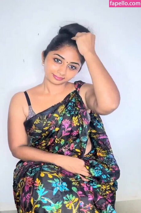 Sharmy Vlogs hot pornstar pics
